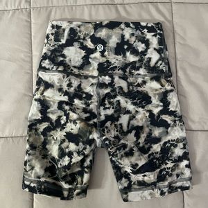 Wunder Train 6” short